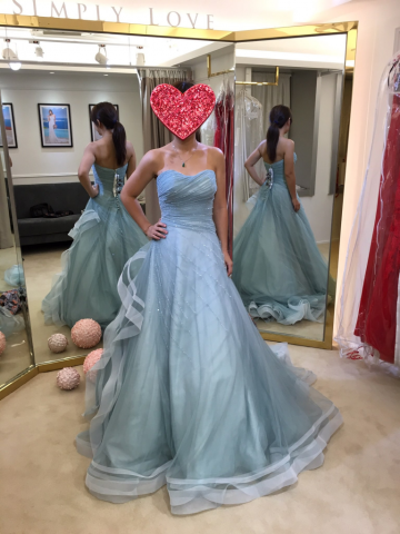 Simply Love Brides Blogs - 中秋佳節去試衫～