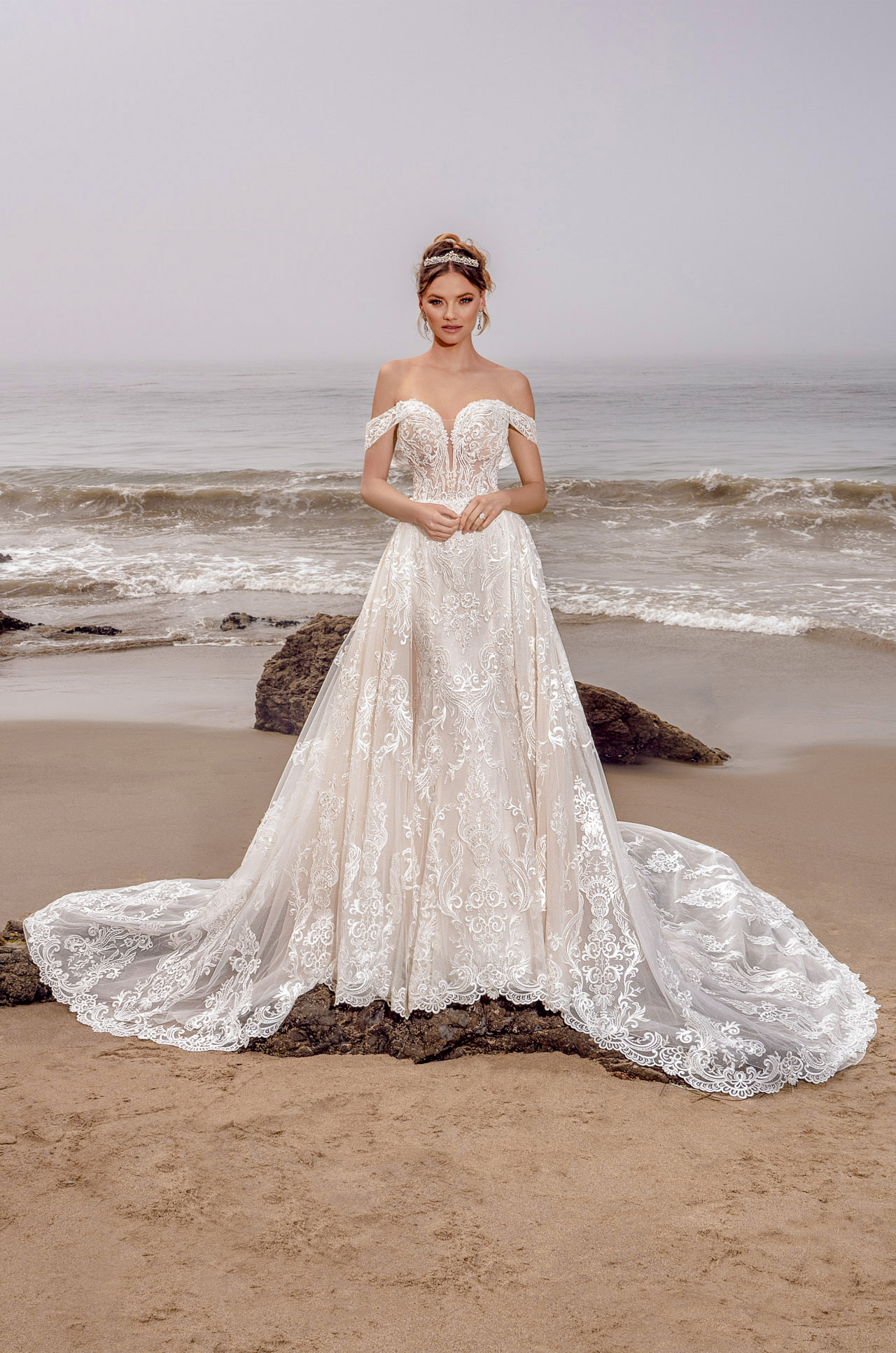 LINDA CLARIE - KITTYCHEN COUTURE