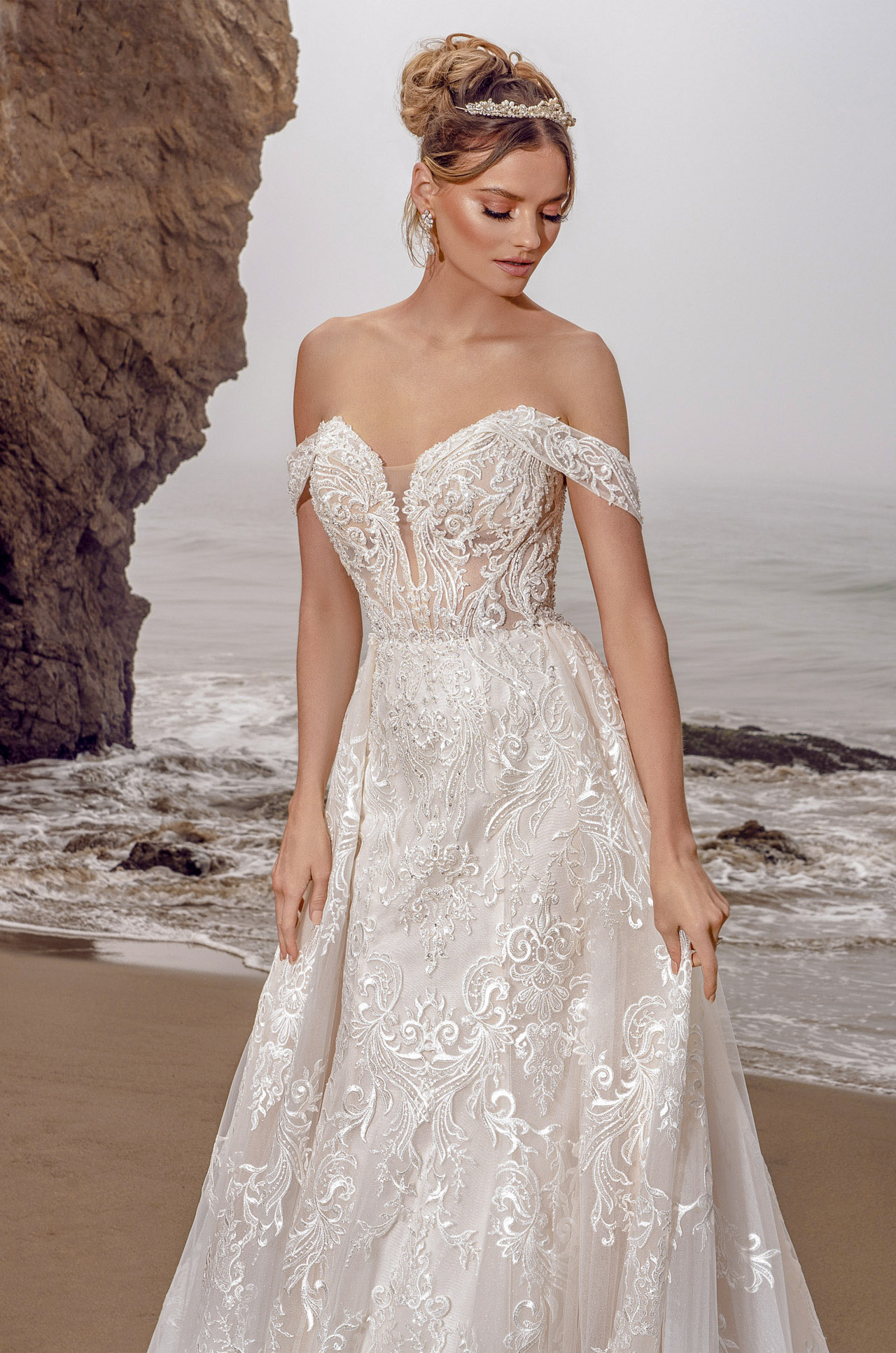 LINDA CLARIE - KITTYCHEN COUTURE
