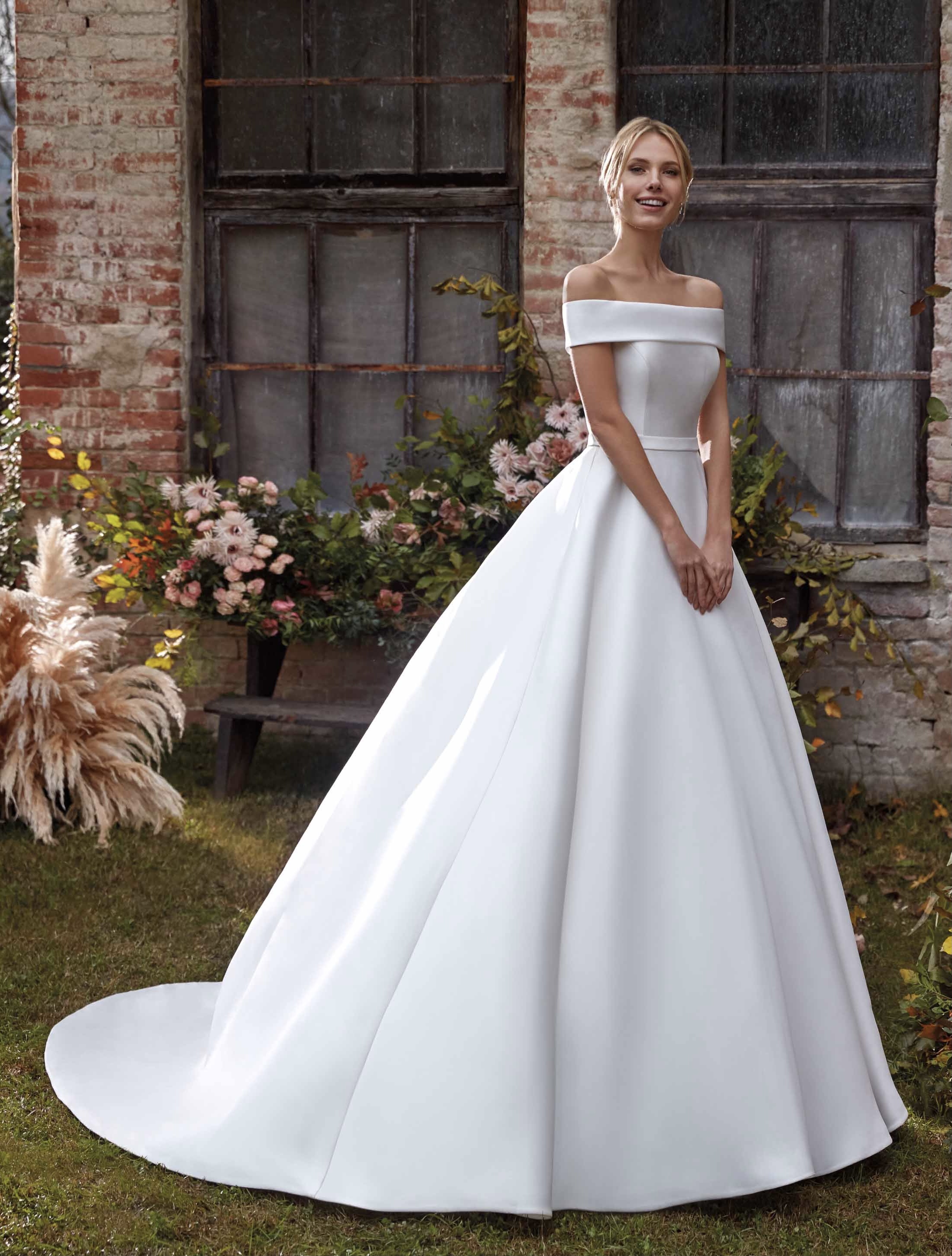 CO12141 - Nicole Milano