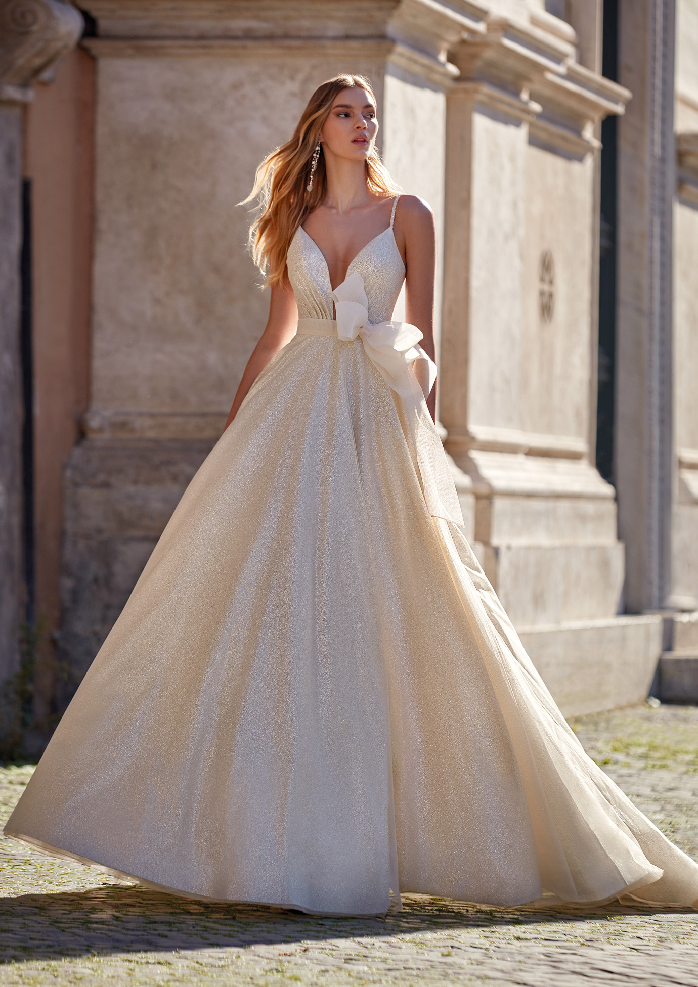 KEREN - Nicole Milano