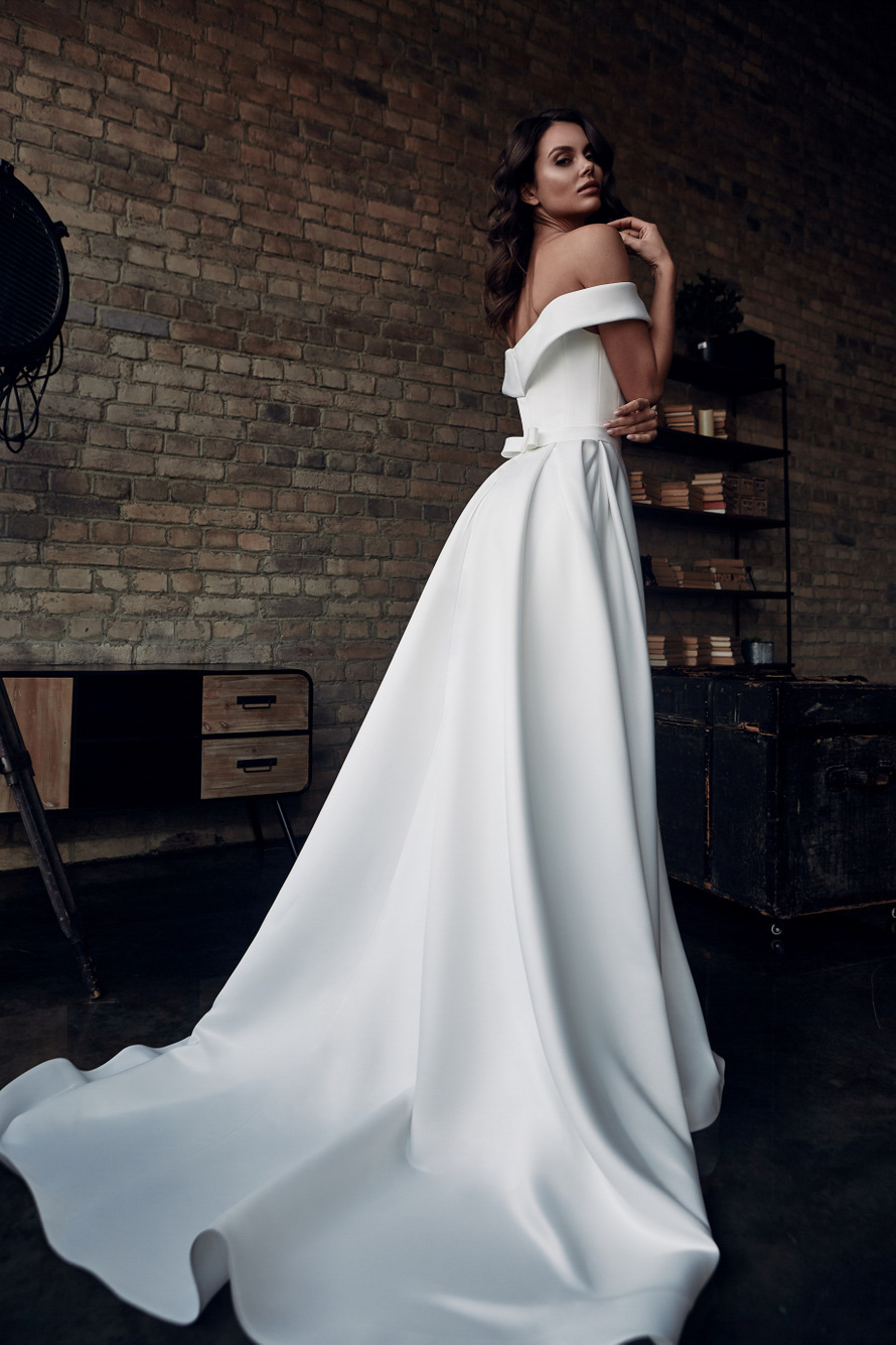 ROANNA - Patricia Couture
