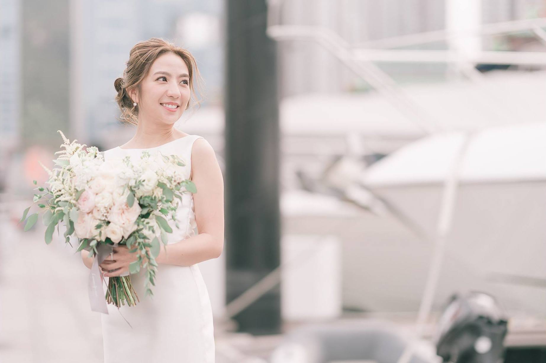 Real Simply Love bride