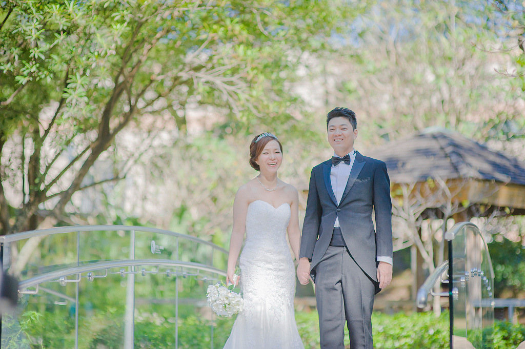 Real Simply Love bride