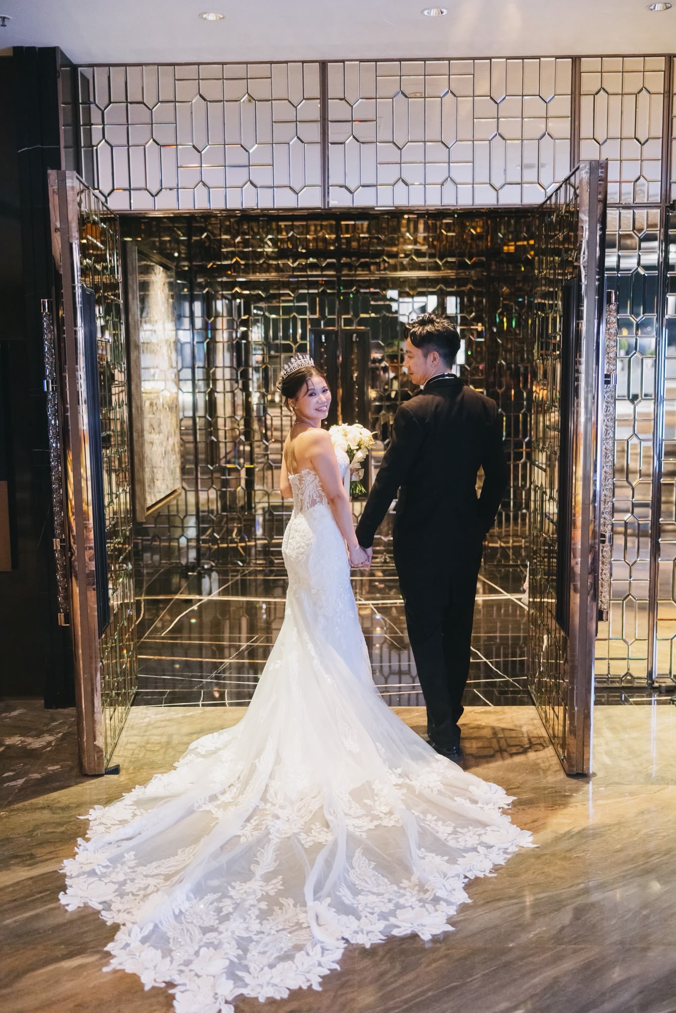 Real Simply Love bride